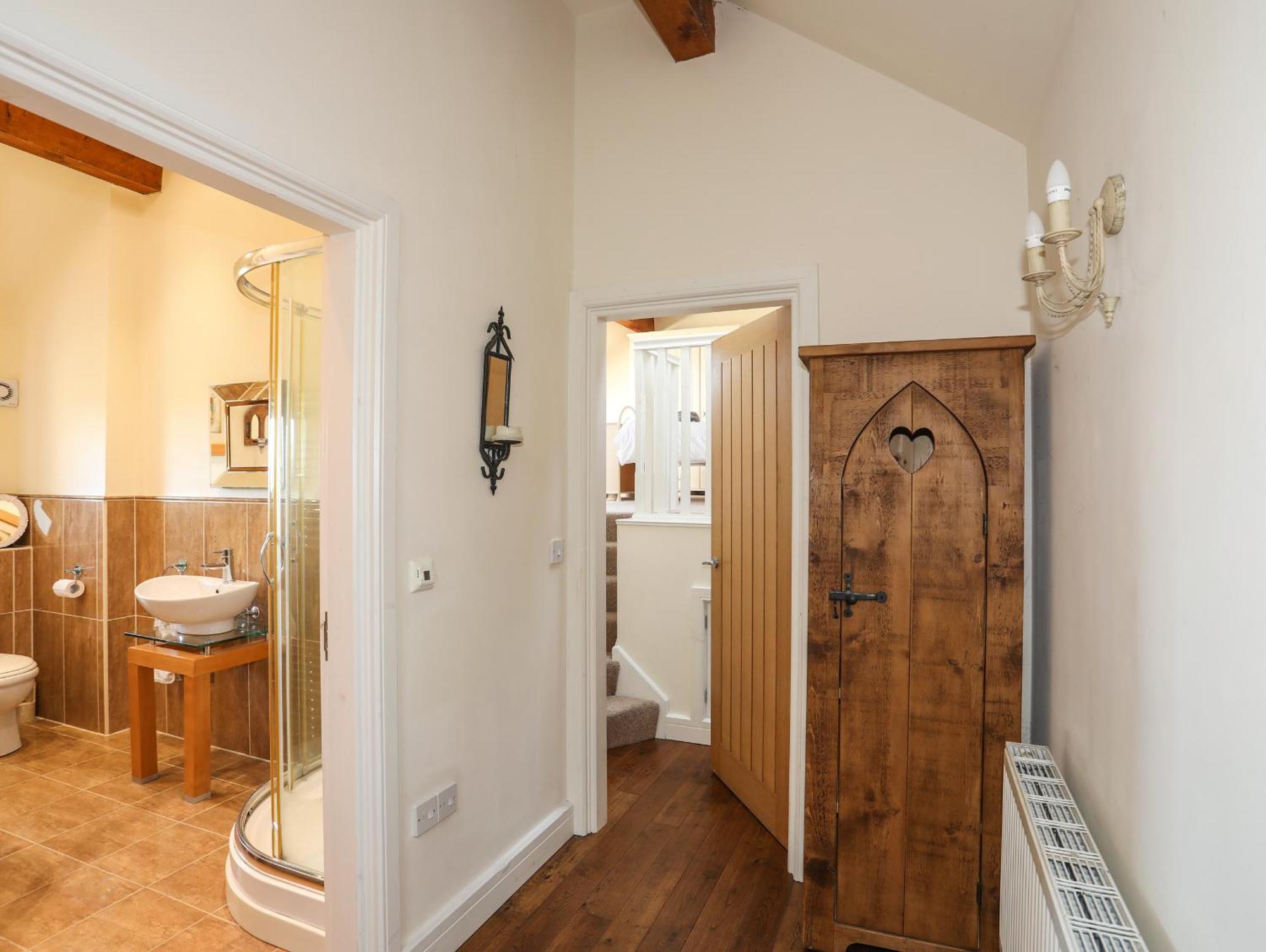 Cosy Barn Villa Dwyran Bagian luar foto