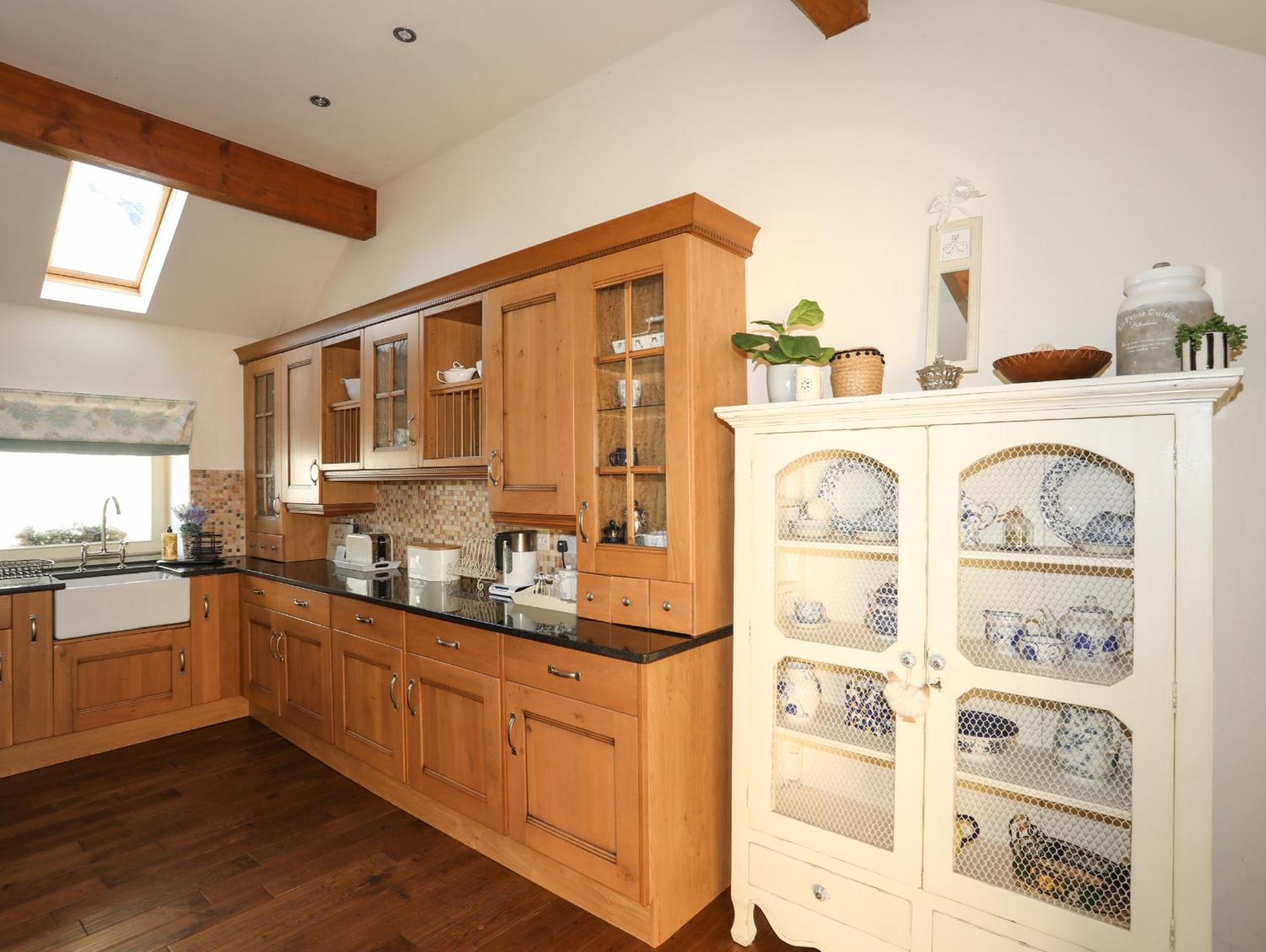 Cosy Barn Villa Dwyran Bagian luar foto